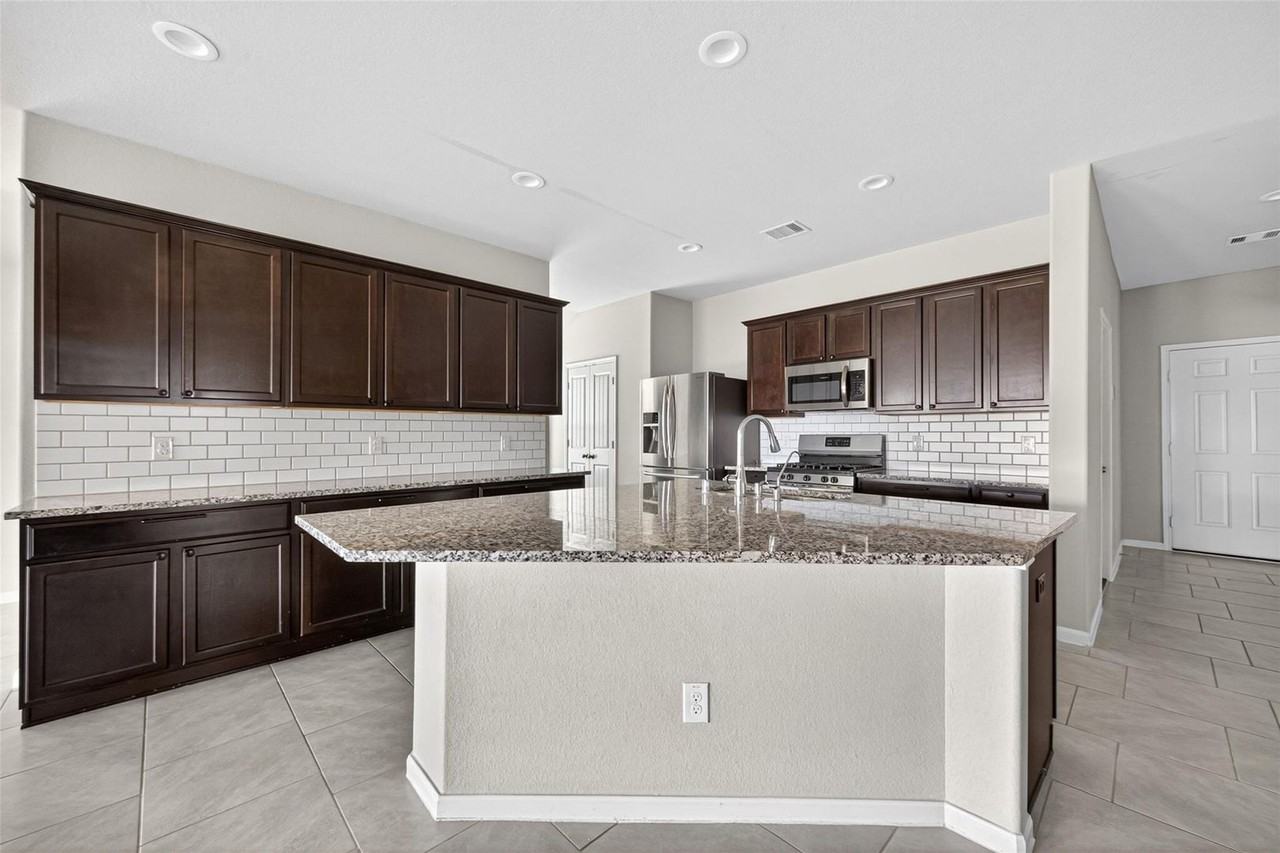 29814 Cauthers Pass Ln - Photo 7 of 28