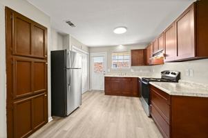 featured image of 12027 Roddy Rd