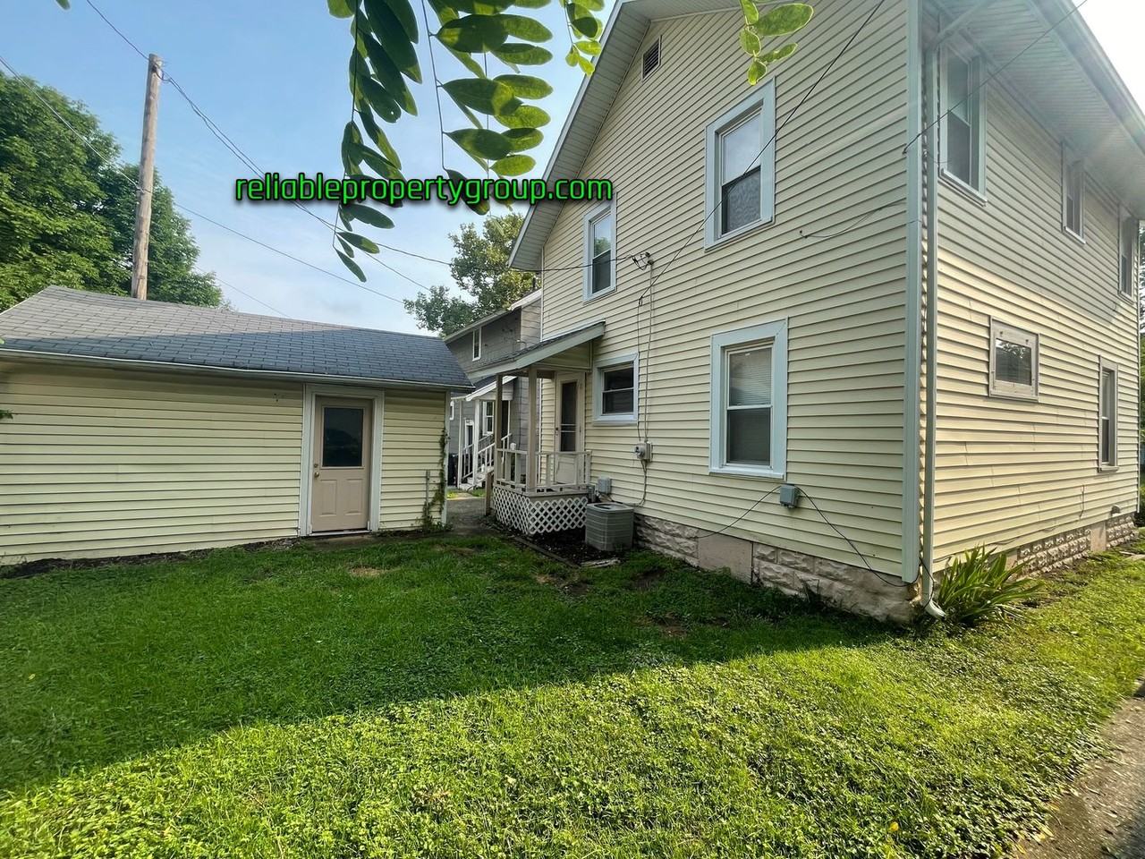 1906 Riedmiller Ave - Photo 2 of 13