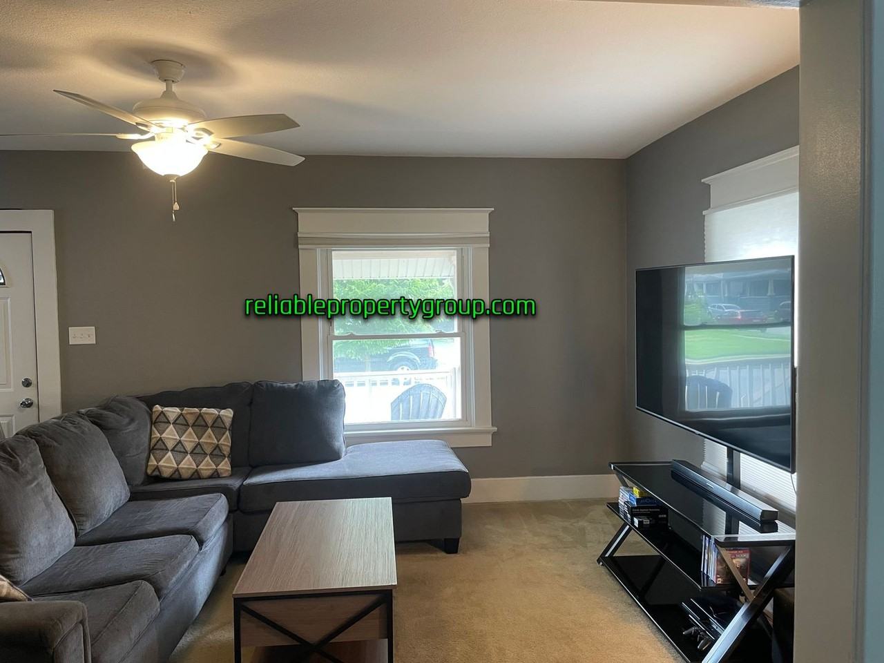 1906 Riedmiller Ave - Photo 5 of 13