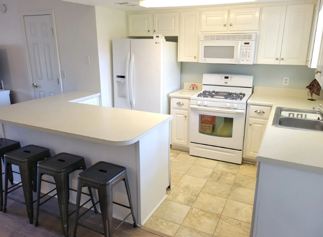 168 White Sandy Dr - Photo 4 of 17