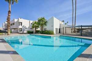 featured image of 4030 N 44th Ave