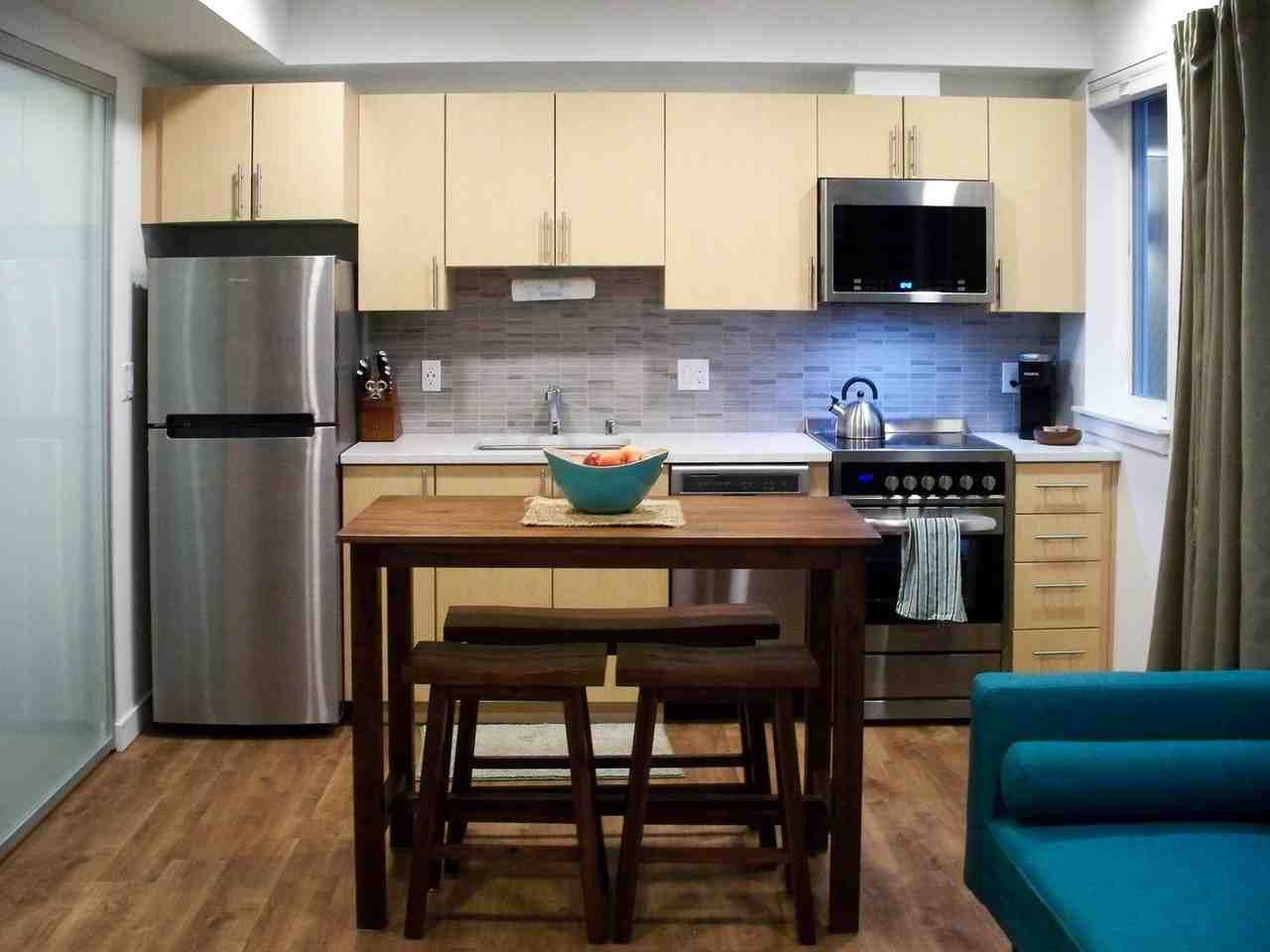 750 11th Ave E #105 - Photo 5 of 13