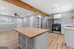 featured image of 1501 18th Ave #A