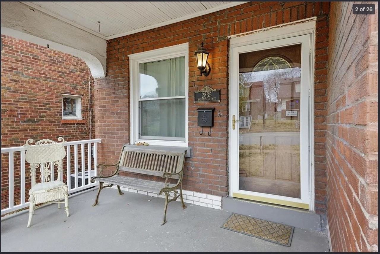 2835 Hampton Ave - Photo 5 of 22