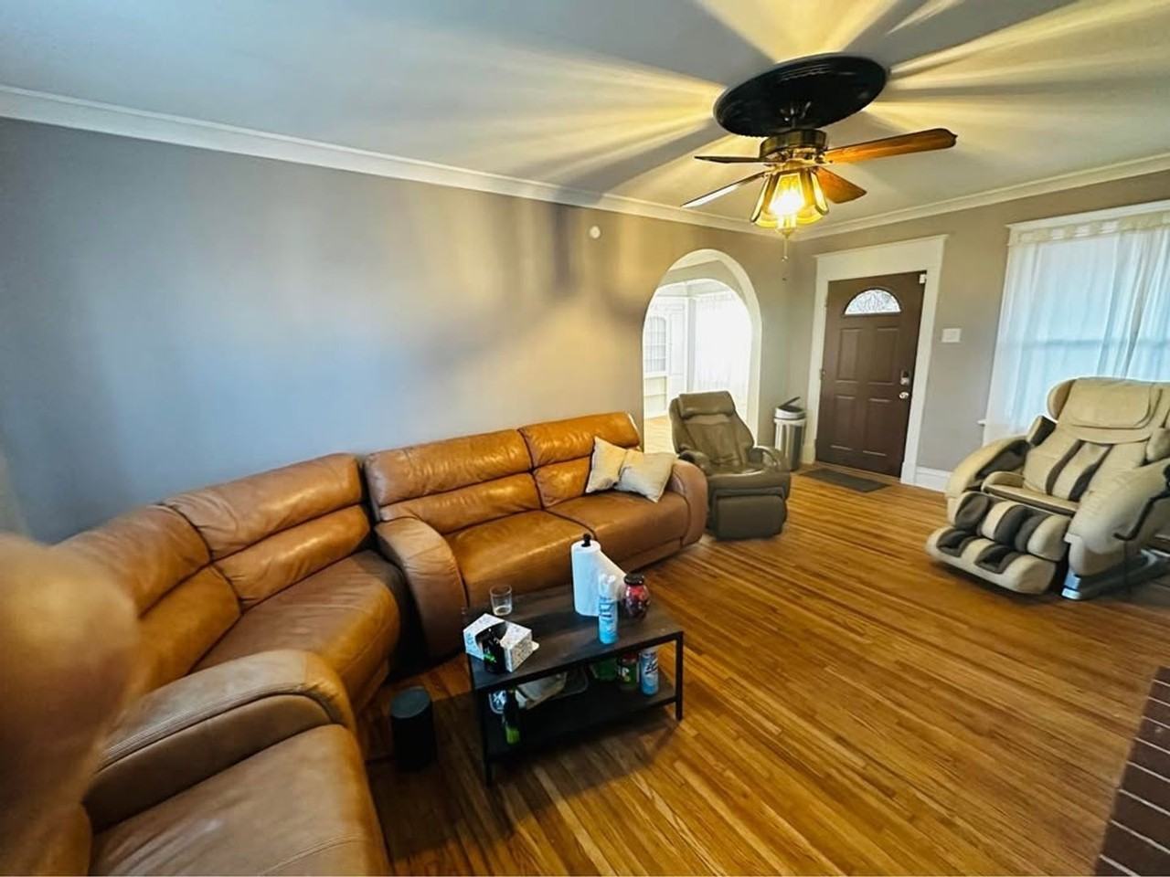 2835 Hampton Ave - Photo 7 of 22