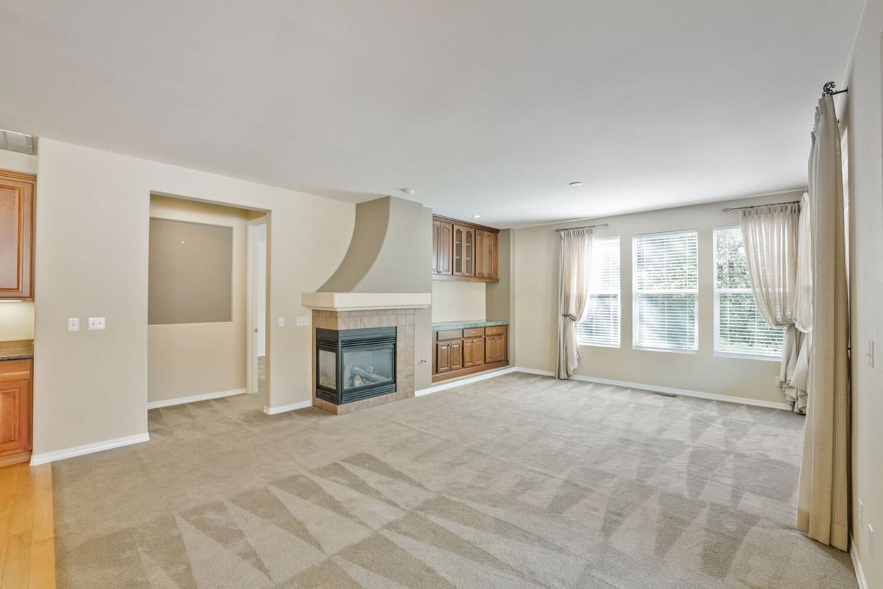 24169 Ne 122nd St - Photo 7 of 28