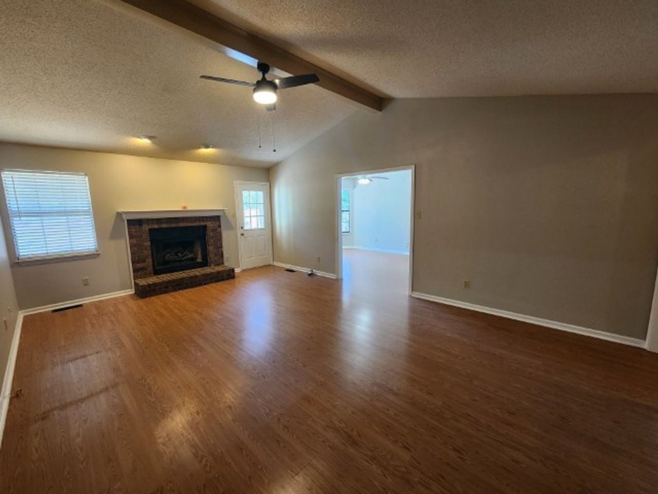 309 Shadow View Dr - Photo 5 of 26