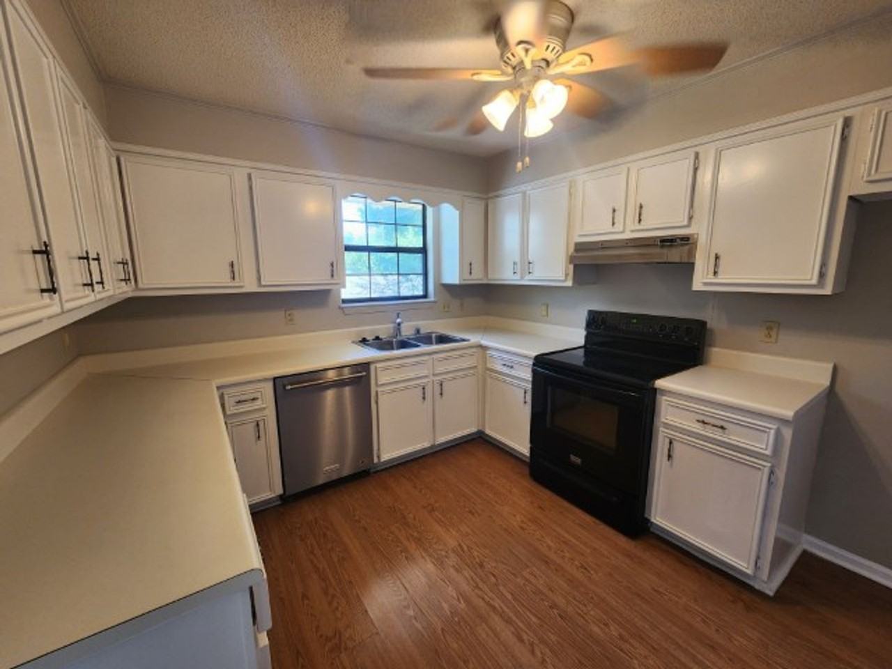 309 Shadow View Dr - Photo 7 of 26