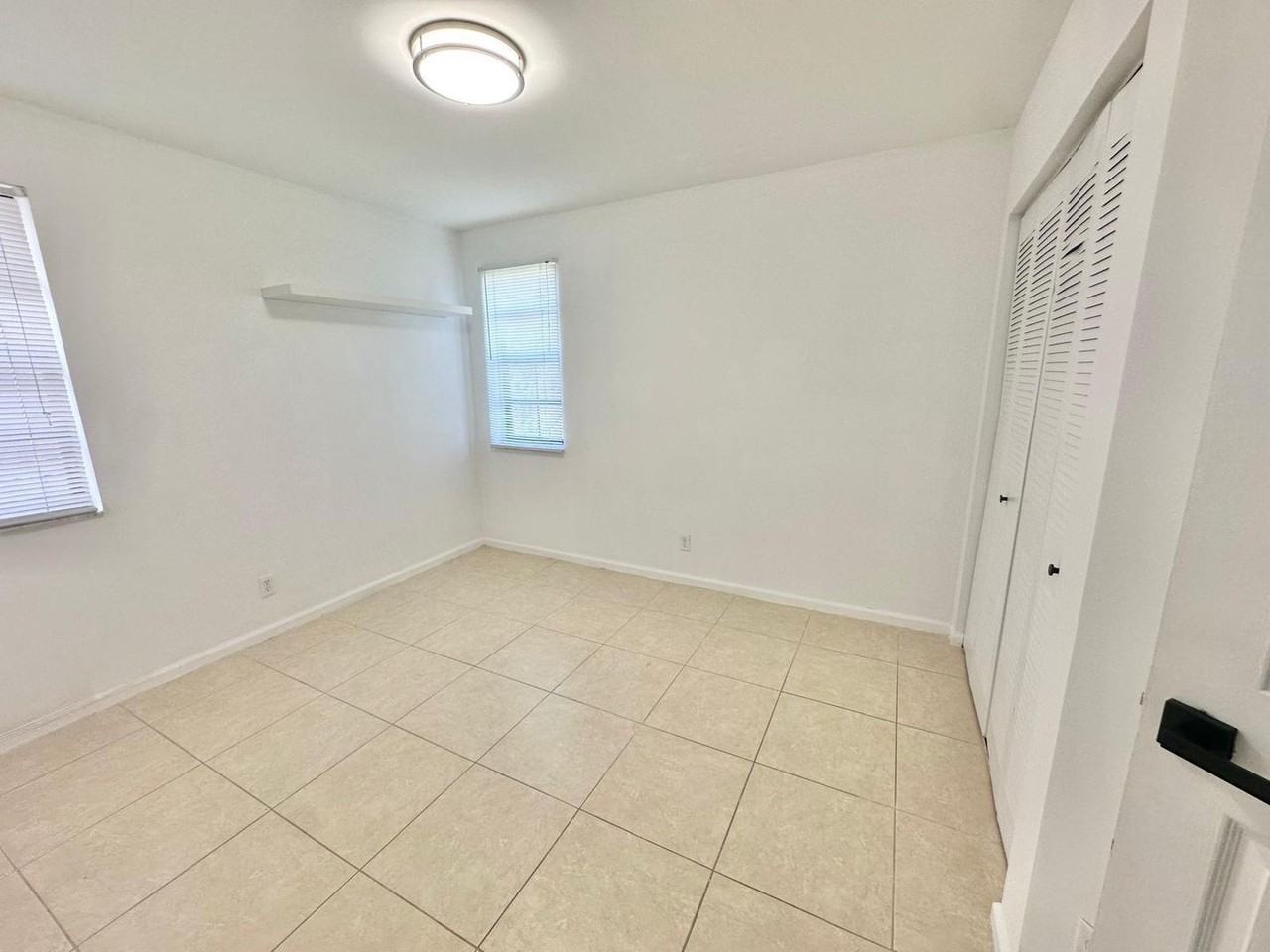 3170 Leewood Ter #L210 - Photo 3 of 12