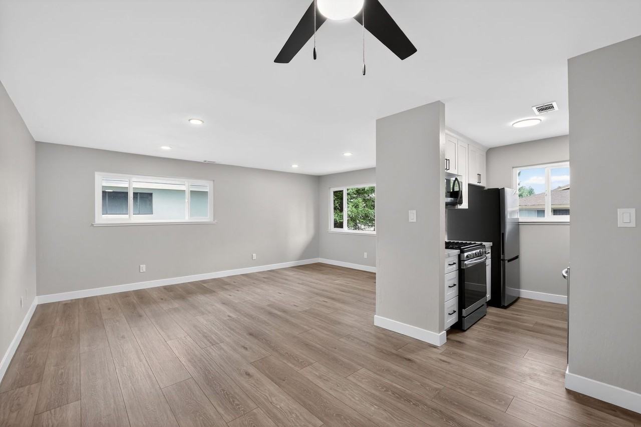 6281 Cavan Dr #4 - Photo 7 of 14