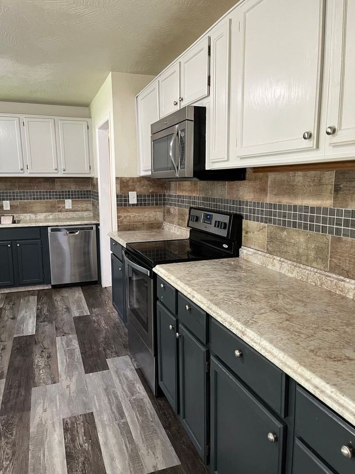 2400 S Nettleton Ave - Photo 6 of 15