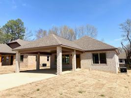 featured image of 312 Wolf Den Ln