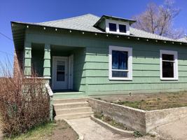 featured image of 327 Grant St