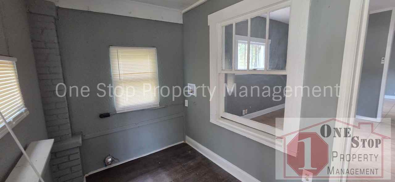 5441 E 27th St - Photo 3 of 26