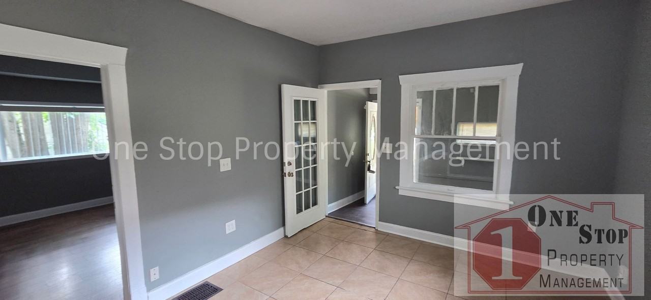 5441 E 27th St - Photo 4 of 26