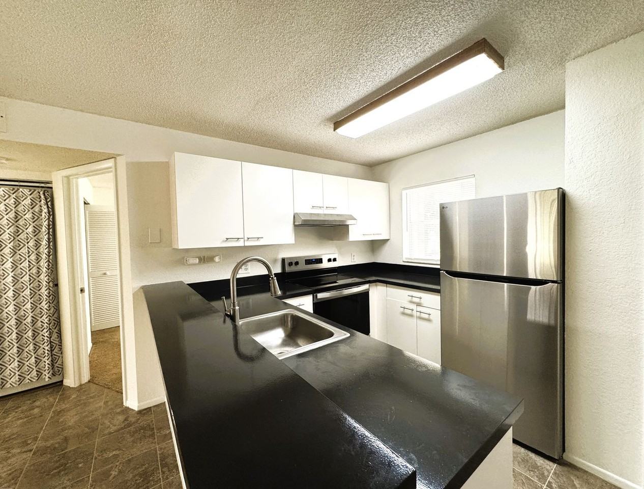 25100 Sandhill Blvd Bldg M #104 - Photo 3 of 26