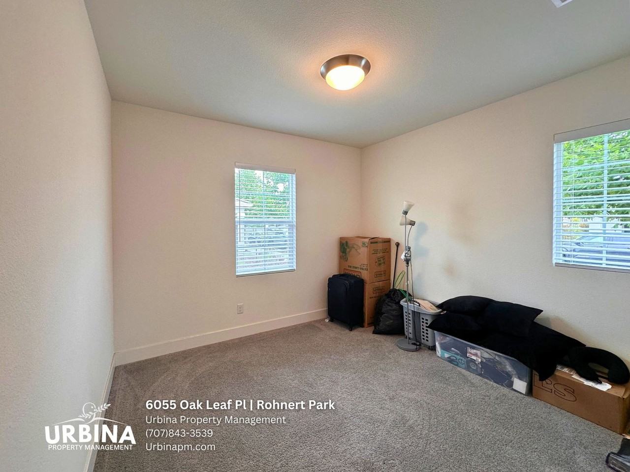 6055 Oak Leaf Pl - Photo 2 of 15