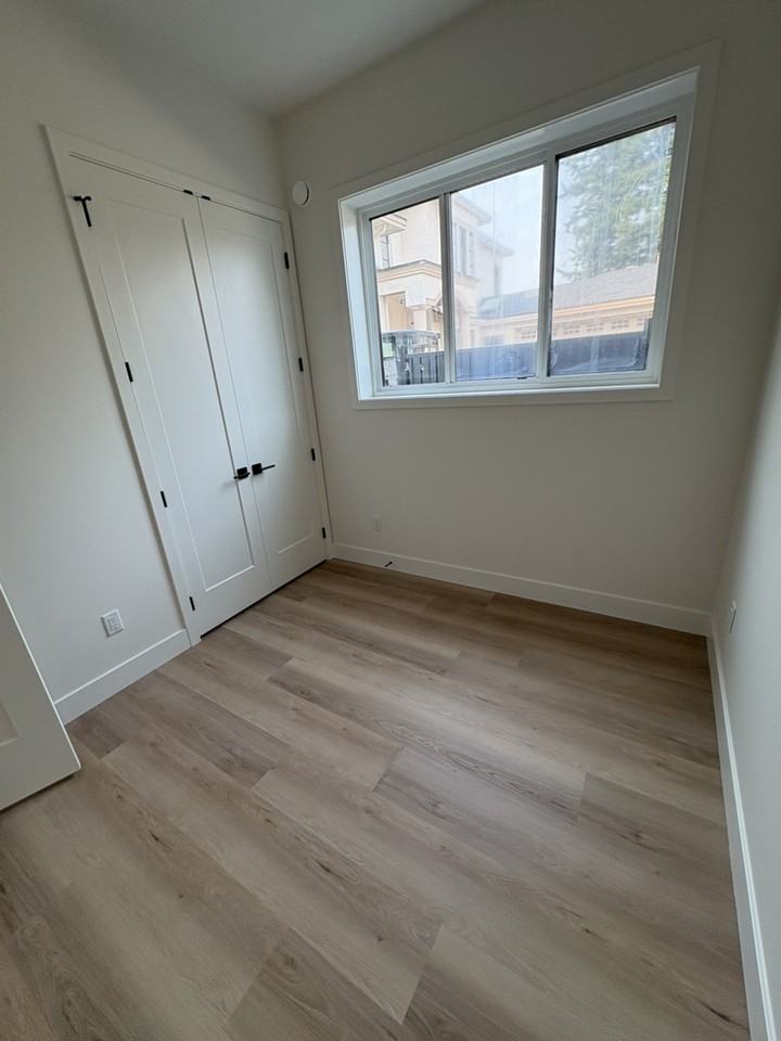 Seavale Rd - Photo 5 of 6