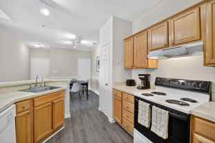 Brittany Commons Apartments - Photo 1 of 1