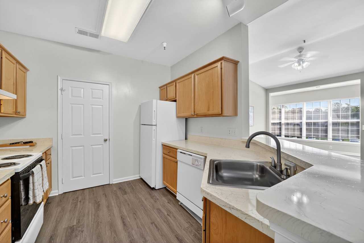 Brittany Commons Apartments - Photo 2 of 50