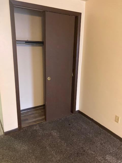 138 Eastwood Dr - Photo 2 of 6