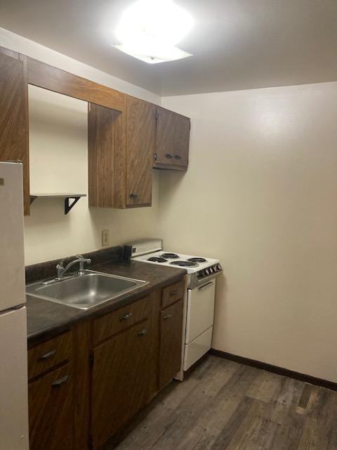 138 Eastwood Dr - Photo 4 of 6