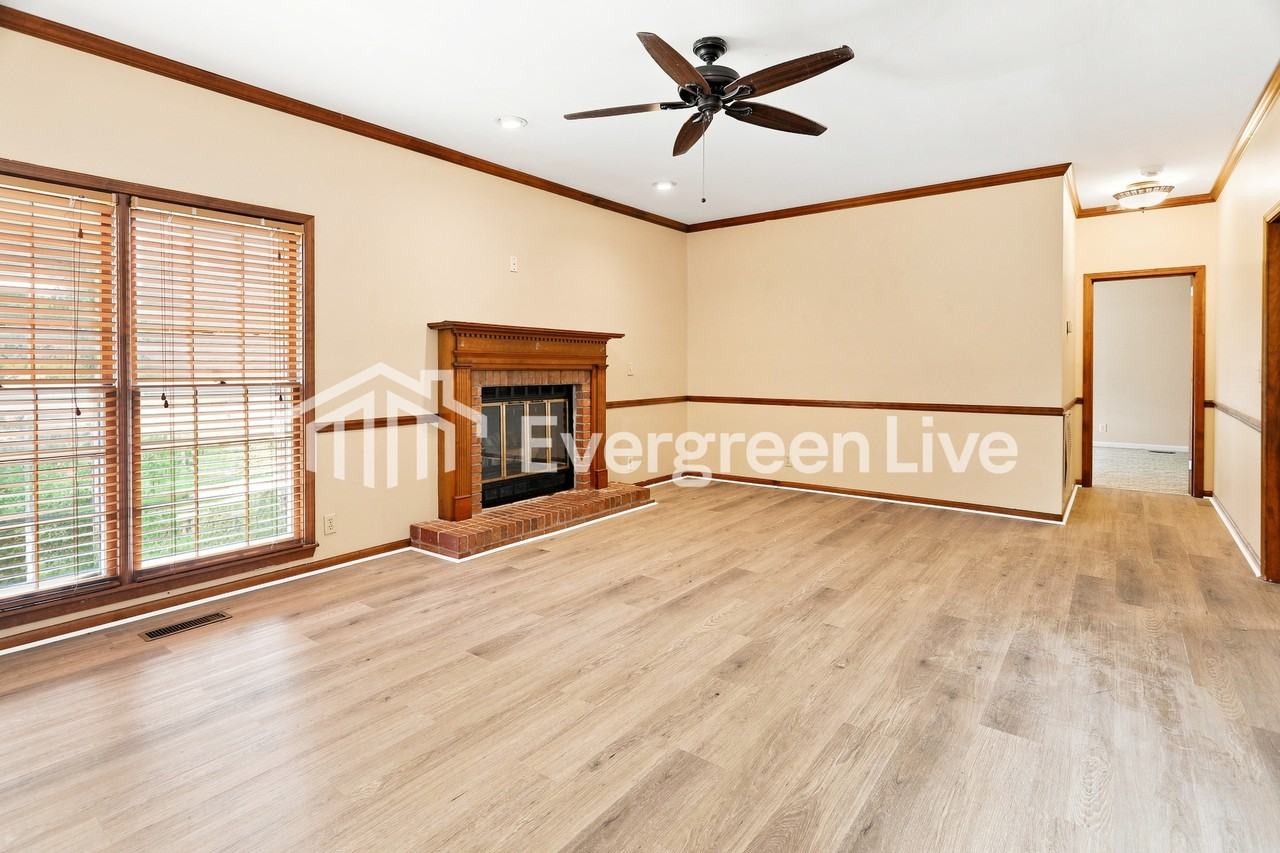 6731 Remington Cir - Photo 2 of 15