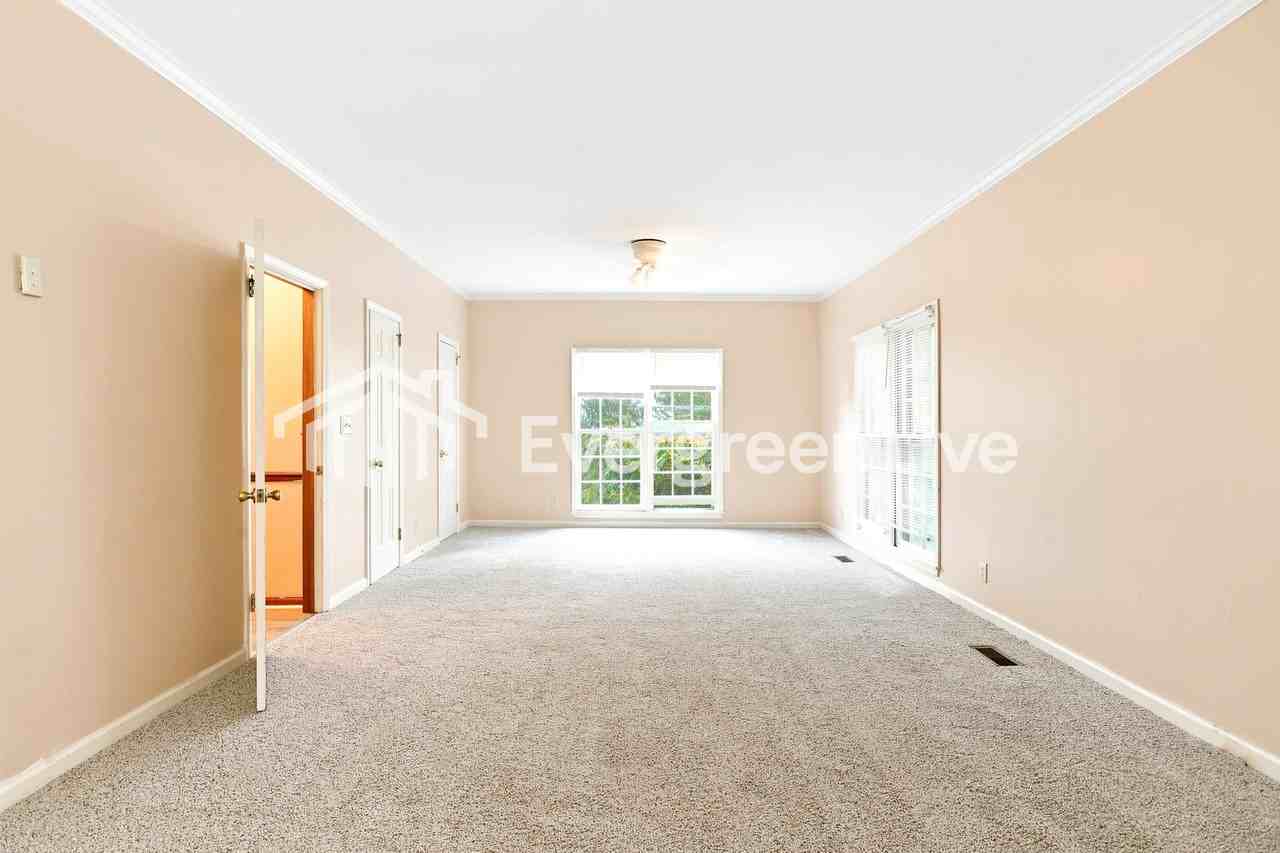 6731 Remington Cir - Photo 7 of 15