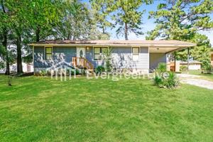 featured image of 165 Thurman St
