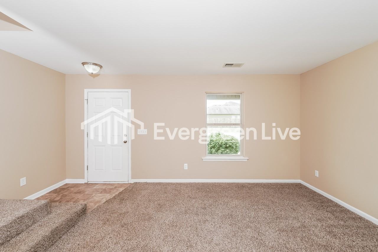 352 Union Station Way - Photo 2 of 14