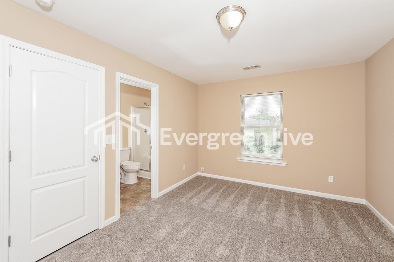 352 Union Station Way - Photo 7 of 14