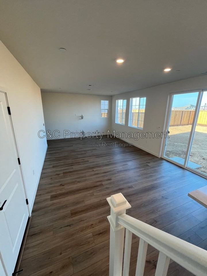 10278 W Solvita Way - Photo 3 of 18