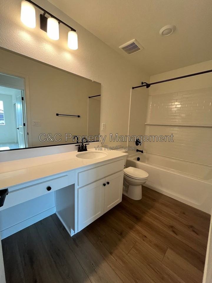10278 W Solvita Way - Photo 4 of 18