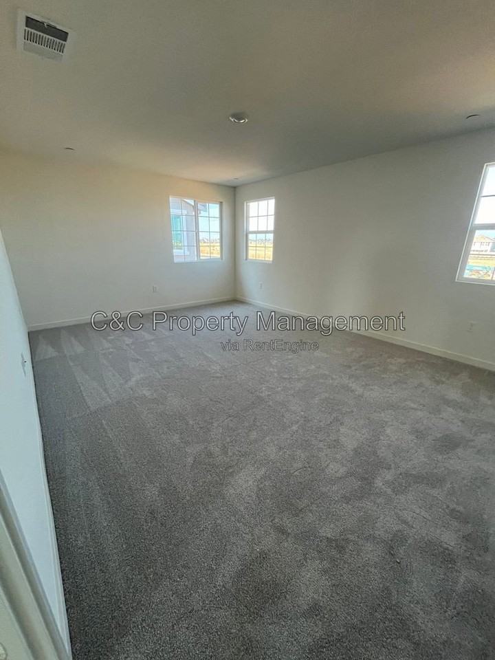 10278 W Solvita Way - Photo 7 of 18