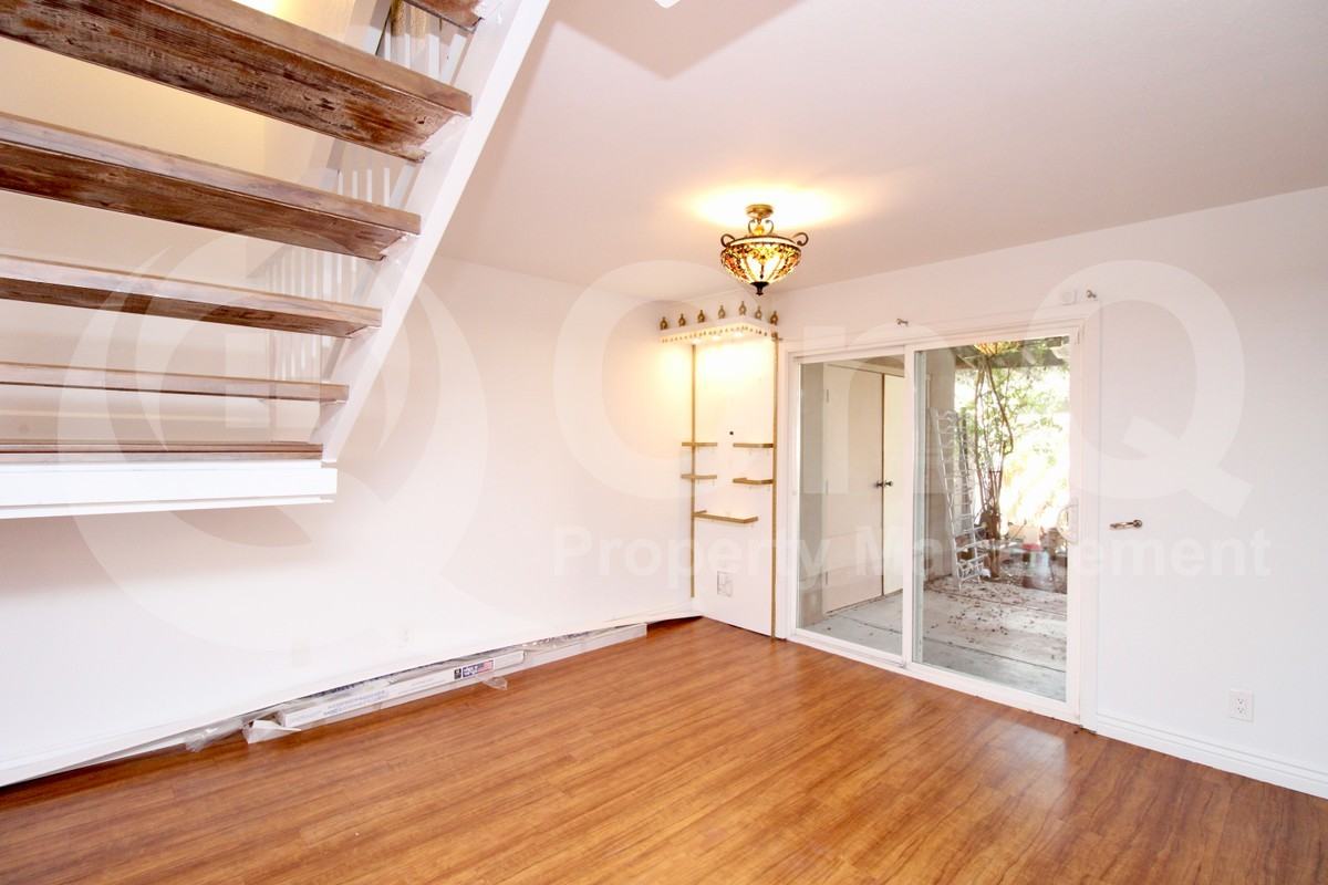5621 N 79th St #4 - Photo 5 of 21
