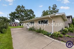 featured image of 1214 Elco Ave