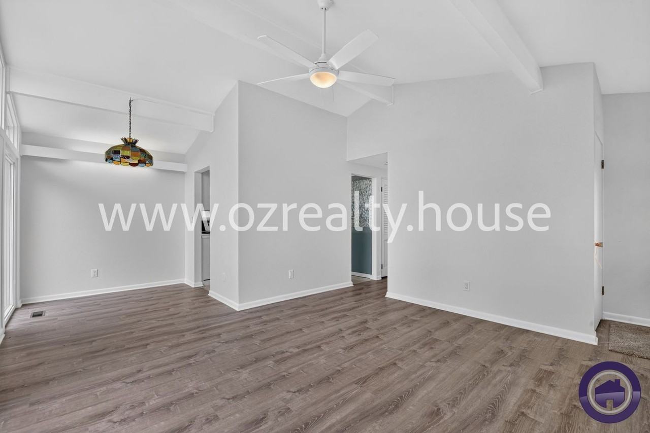 1214 Elco Ave - Photo 4 of 18