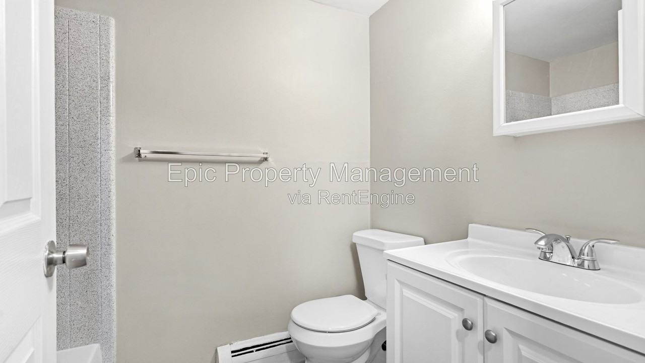 1746 Goddard Rd #2 - Photo 5 of 12