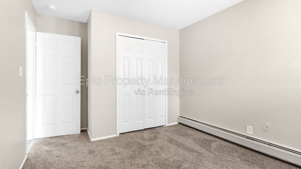1746 Goddard Rd #2 - Photo 7 of 12
