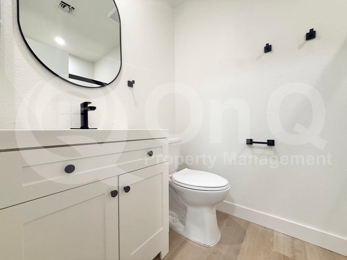 9015 W Elm St #7 - Photo 6 of 19