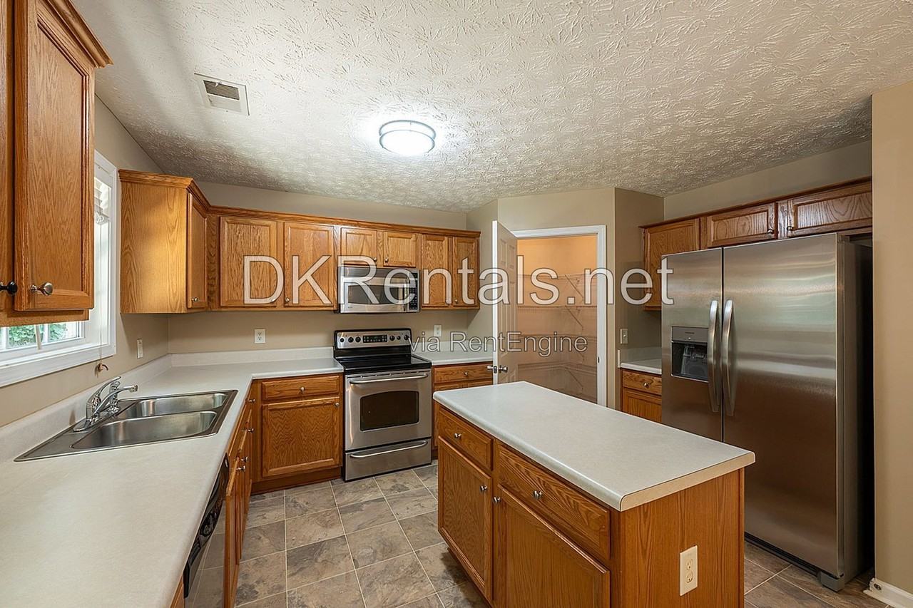 41 Branch Ct - Photo 7 of 39