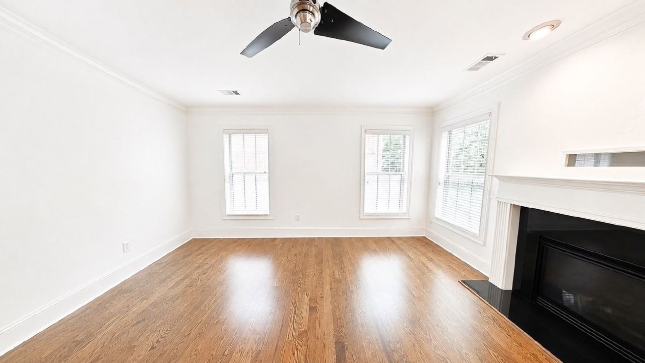 5211 Merrimont Dr - Photo 6 of 28
