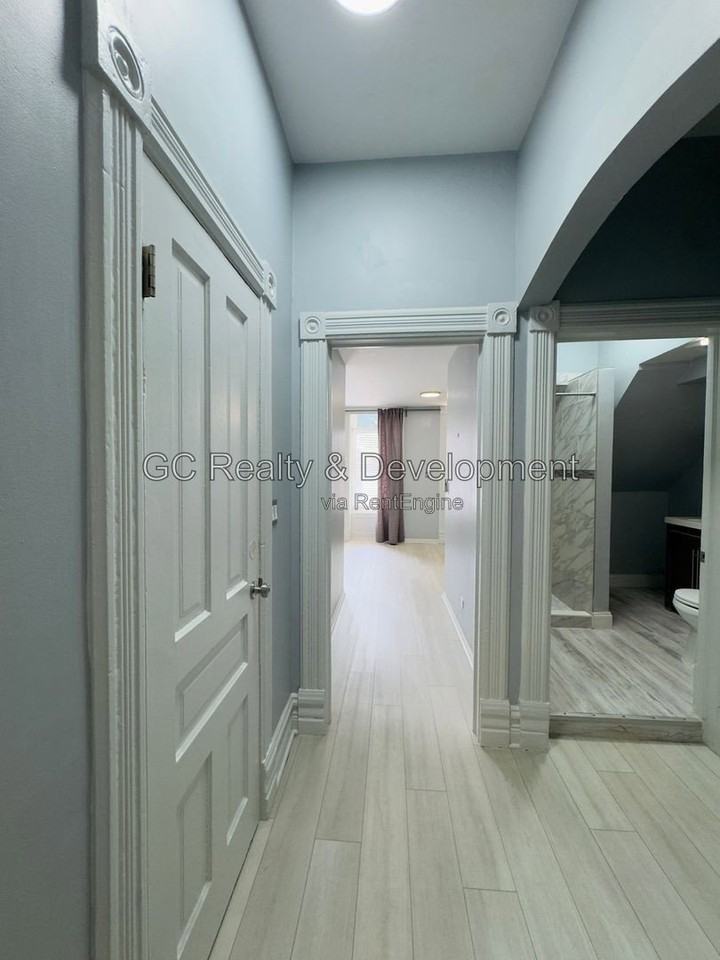 2307 S Leavitt St #1 - Photo 6 of 14