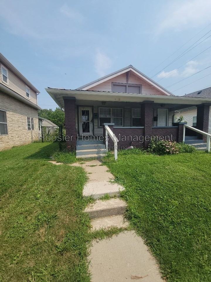 2177 S Delaware St #1 - Photo 2 of 15