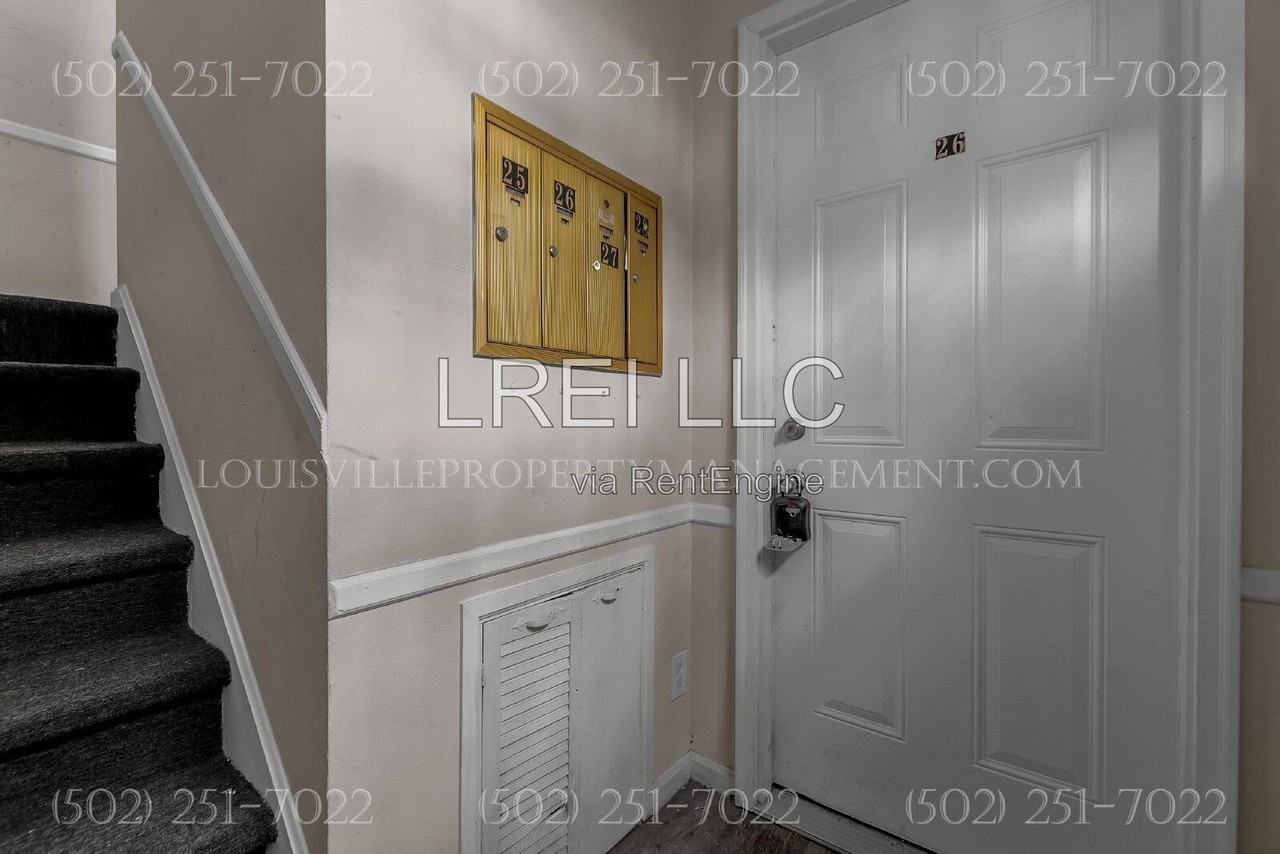 3316 Noe Way #26 - Photo 3 of 28