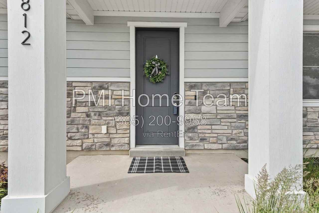 1812 W Parkview Dr - Photo 4 of 50