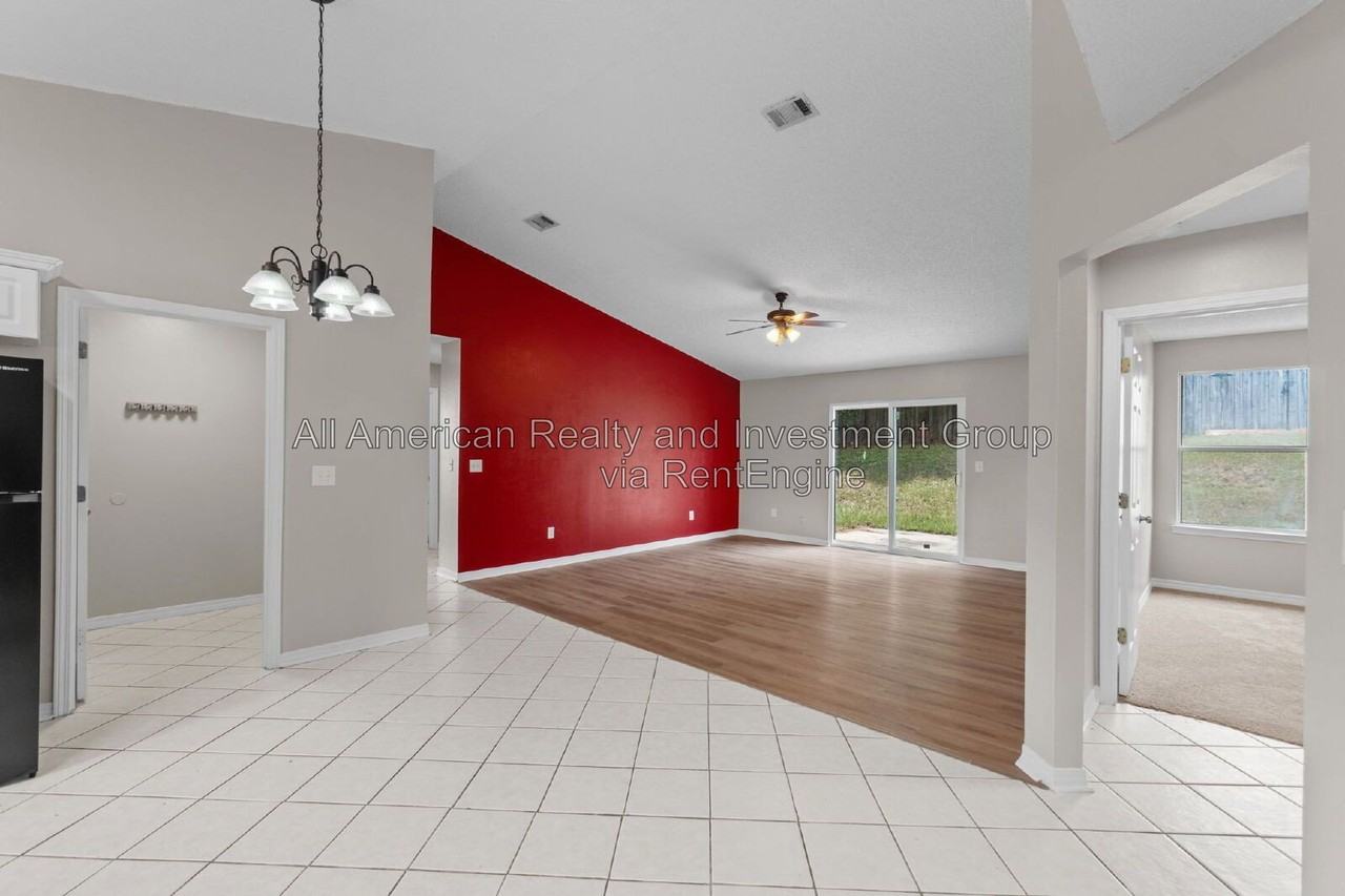 216 Lustan Dr - Photo 5 of 27