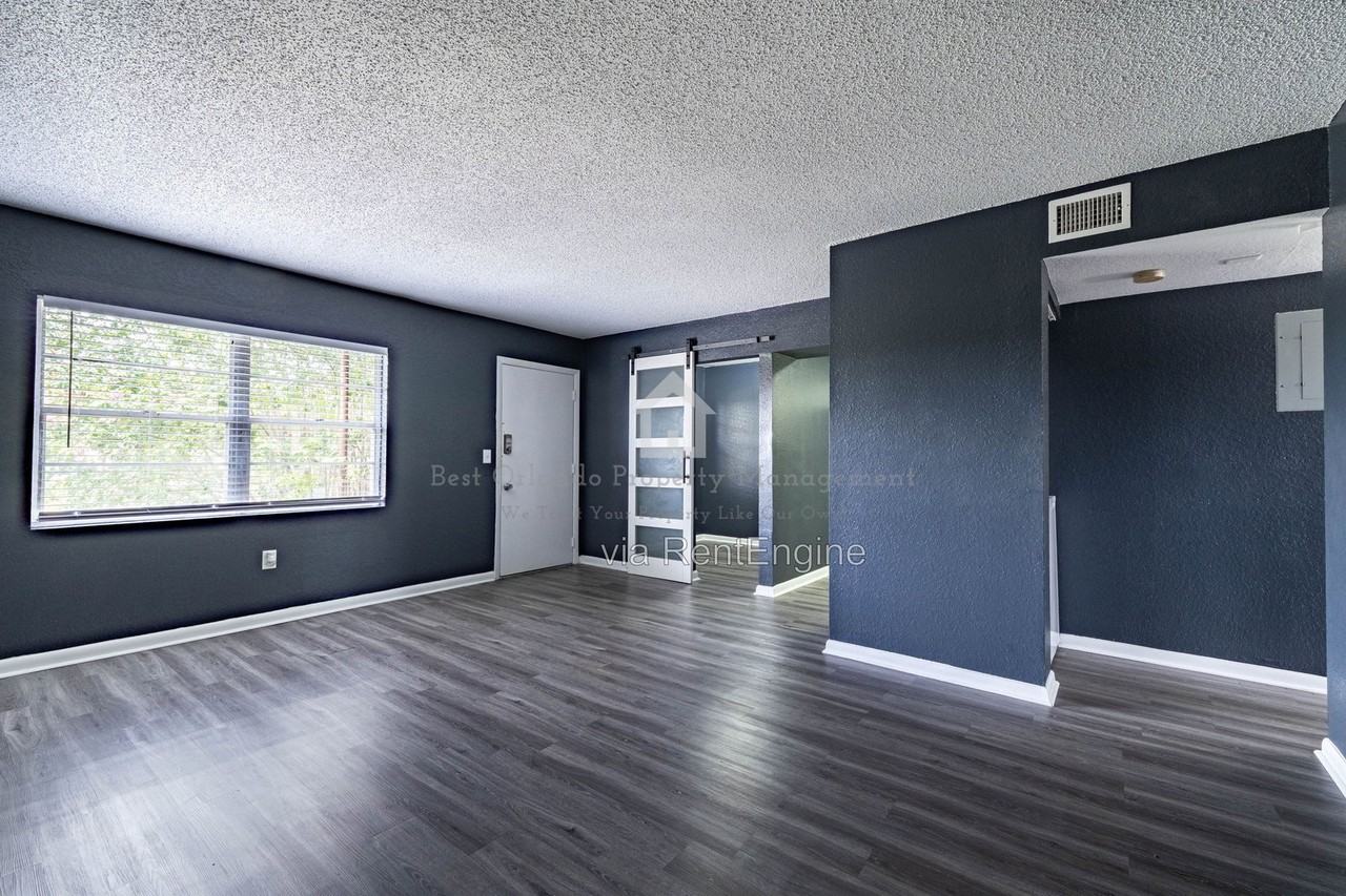 748 Wyman Ct #1 - Photo 4 of 39