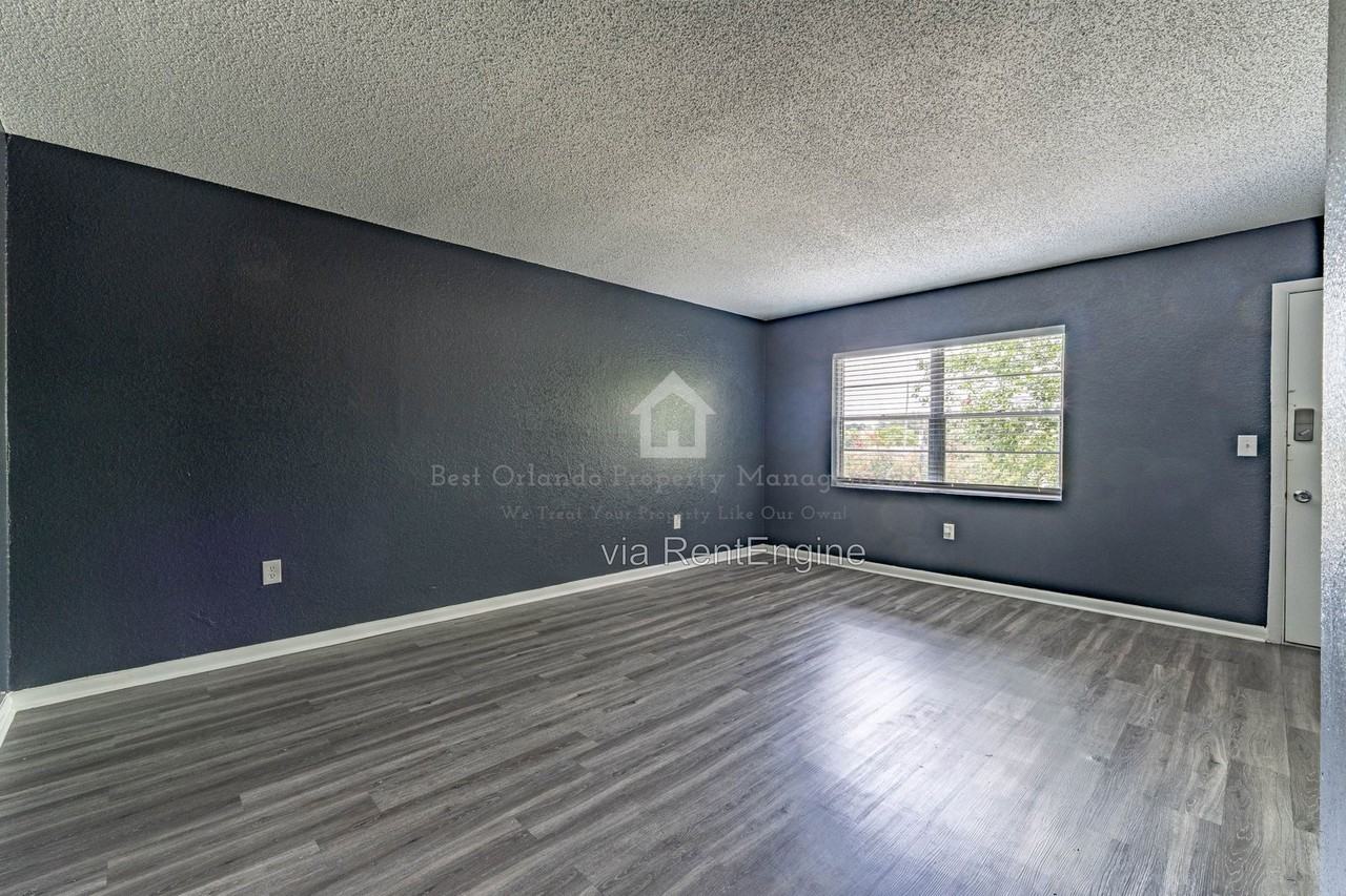 748 Wyman Ct #1 - Photo 5 of 39
